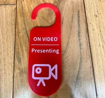 ON Video - Presenting Hanging Door Sign