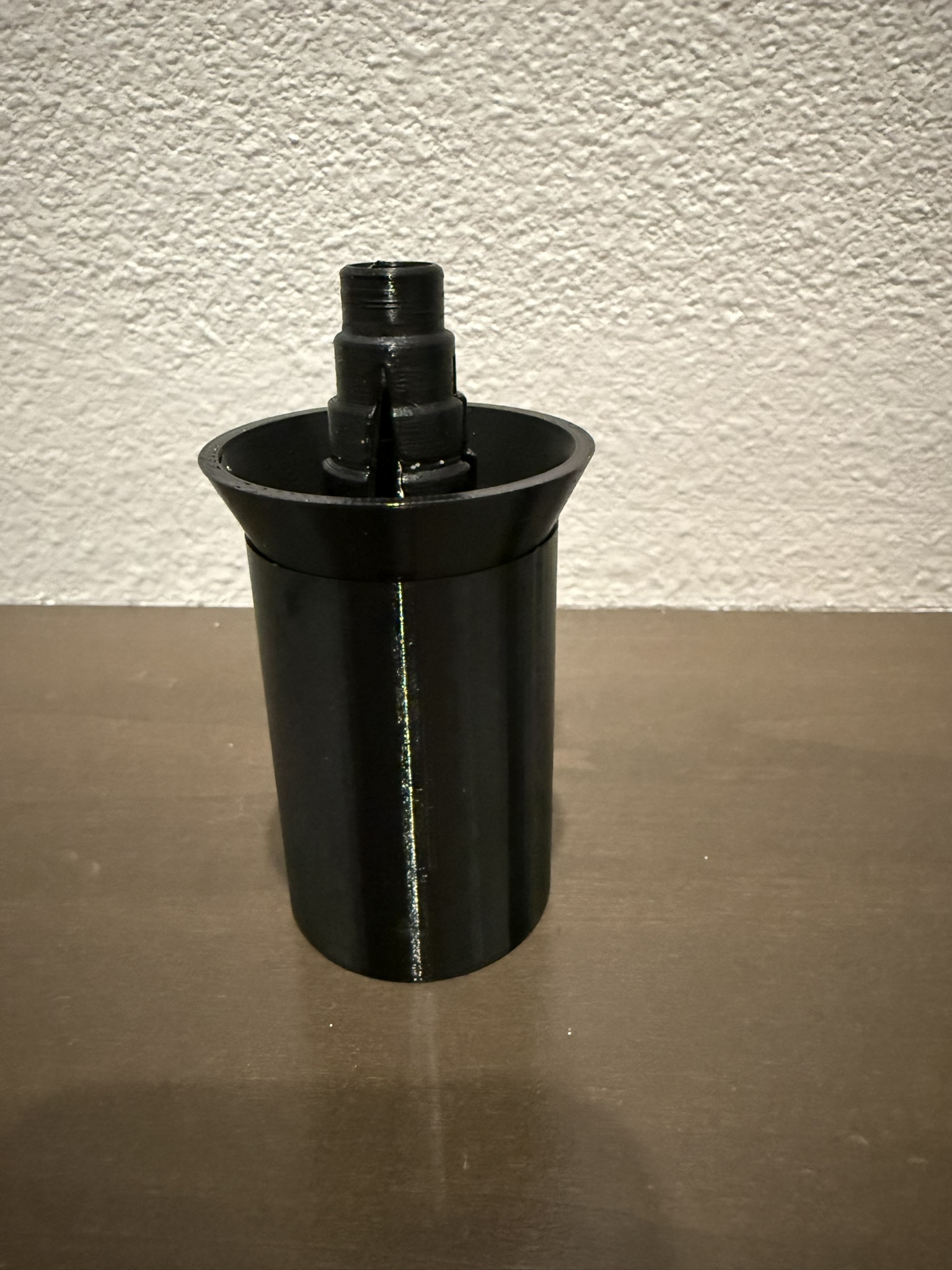 Miniatura 4 do modelo 3D Liquid Transfer Funnel