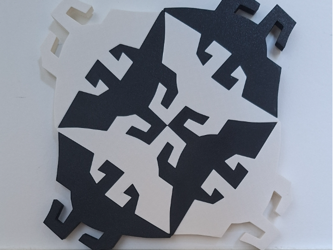 Escher Gecko's art puzzle