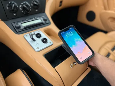 Ferrari 575M Cell Phone Mount