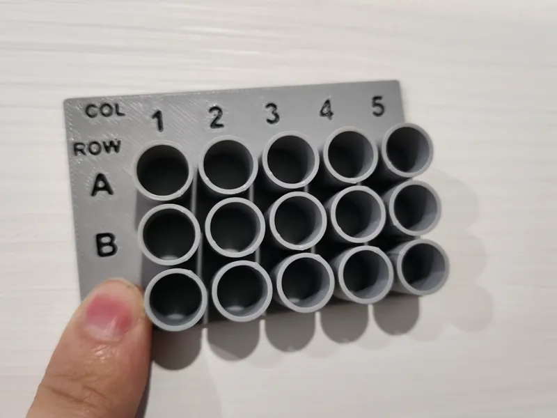 Small cups on a plate (Parametric included!)