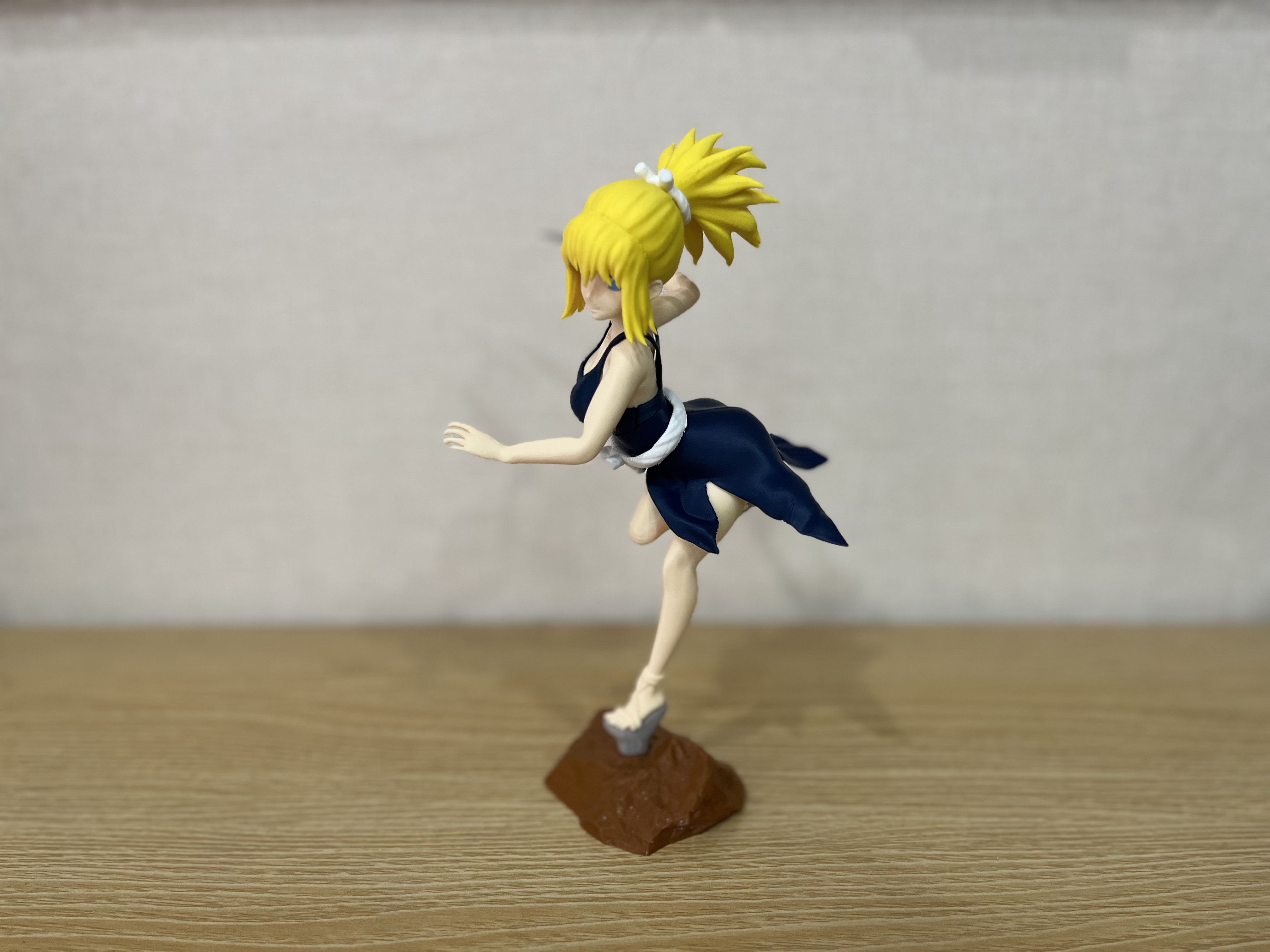 Dr Stone - Topaz Full Body Model - Free 3D Print Model - MakerWorld