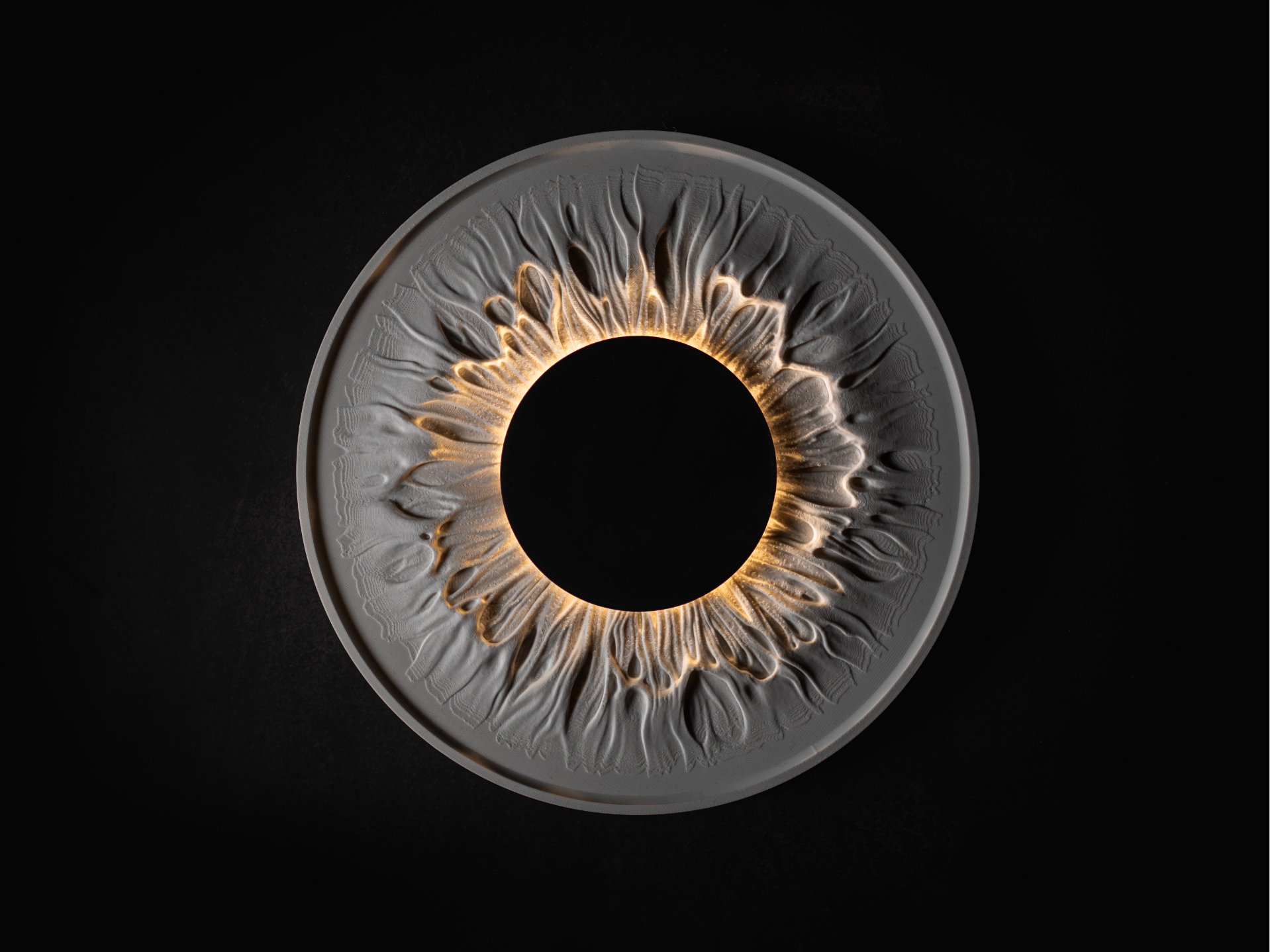 Iris lamp