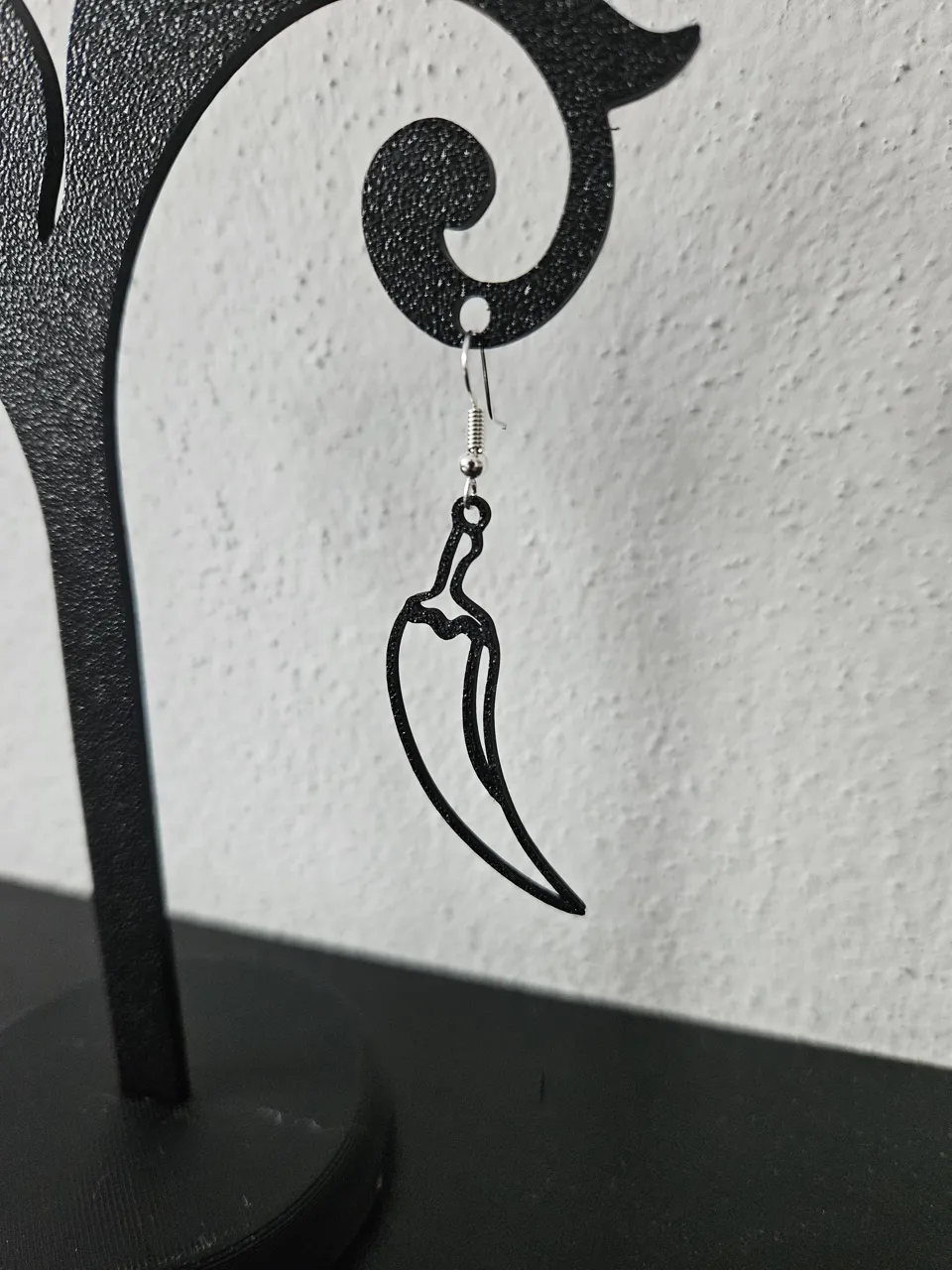 chili pepper earrings view 2