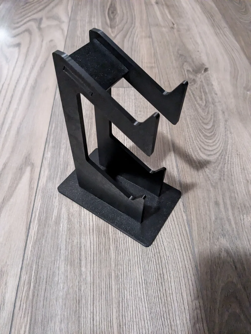 Dual Controller Stand – for Xbox & PlayStation - Free 3D Print Model ...