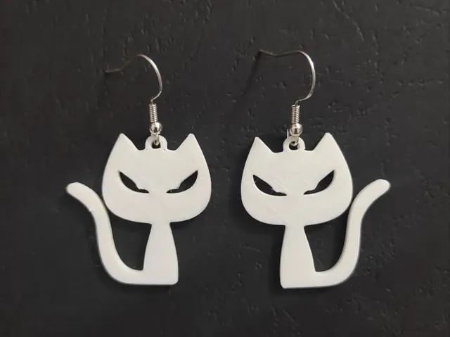 Feline Phantom – Earrings
