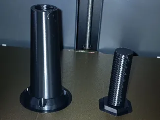 Möbelfuß verstellbar einstellbar 20mm bis 150mm