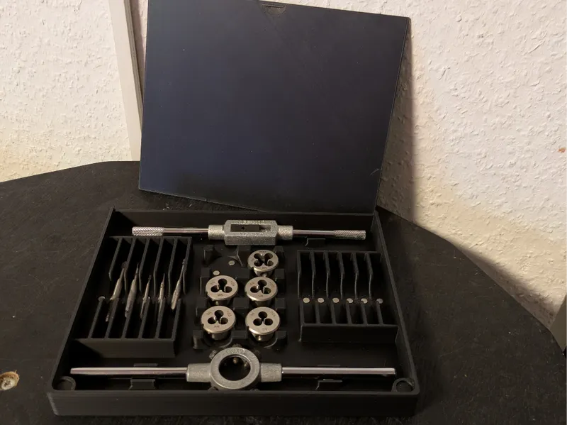 Box for Thread Drill and External Thread Cutter