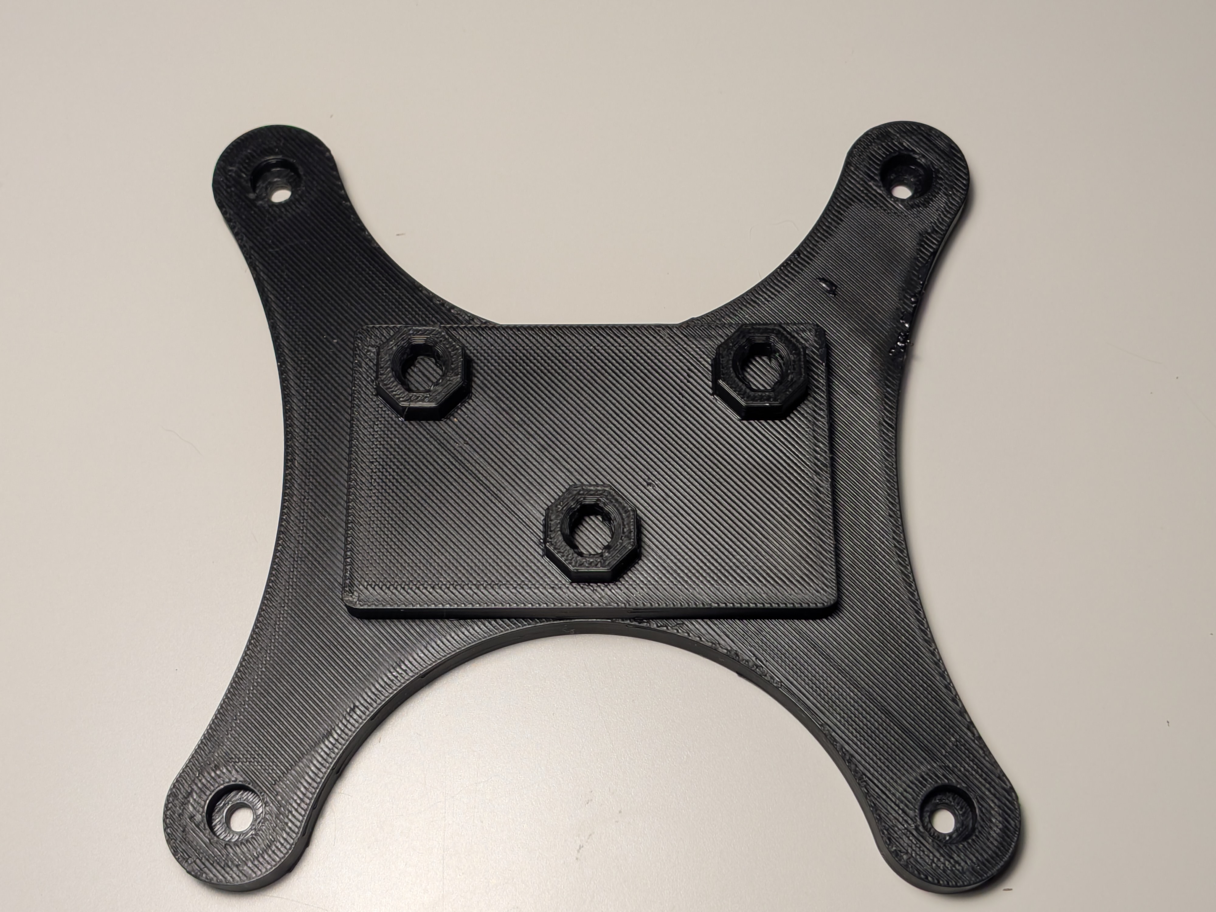 Miniatura 1 do modelo 3D Multiboard 100mm VESA Mount