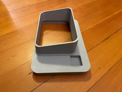 iTouchless 2.5 gallon compost lid filler neck. 
