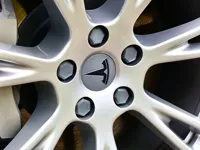 x1 Gemini Wheel Center Cap