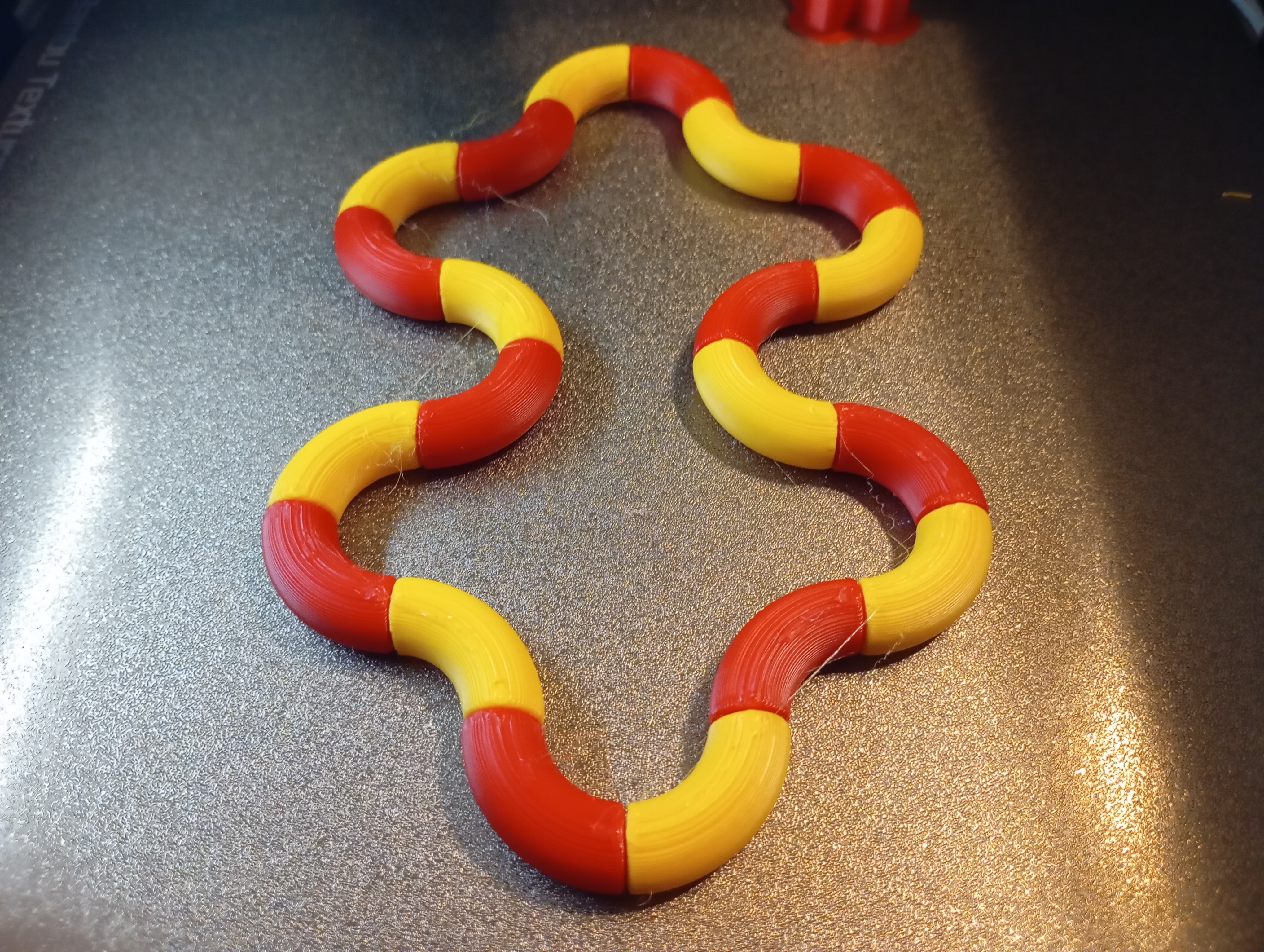 Tangled Snake Fidget Toy – Print-in-Place - 1