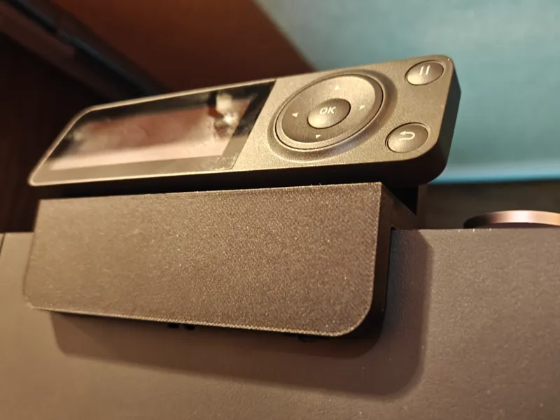 P1S Screen Riser