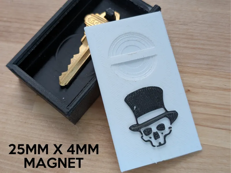 Magnetic Key case