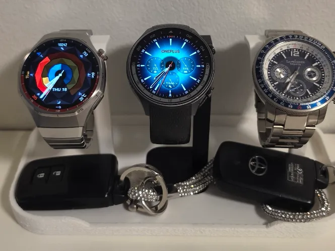 3-Watch Stand & Organizer Tray