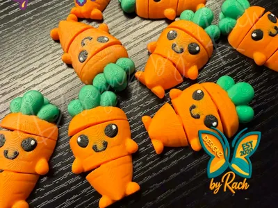 Flexi Fidget Carrot Dude