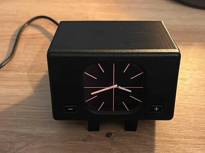 BMW E34 Clock Frame – 3D Printable Desk Stand