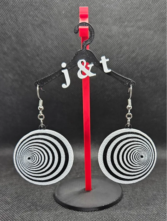 Circle Tunnel earrings