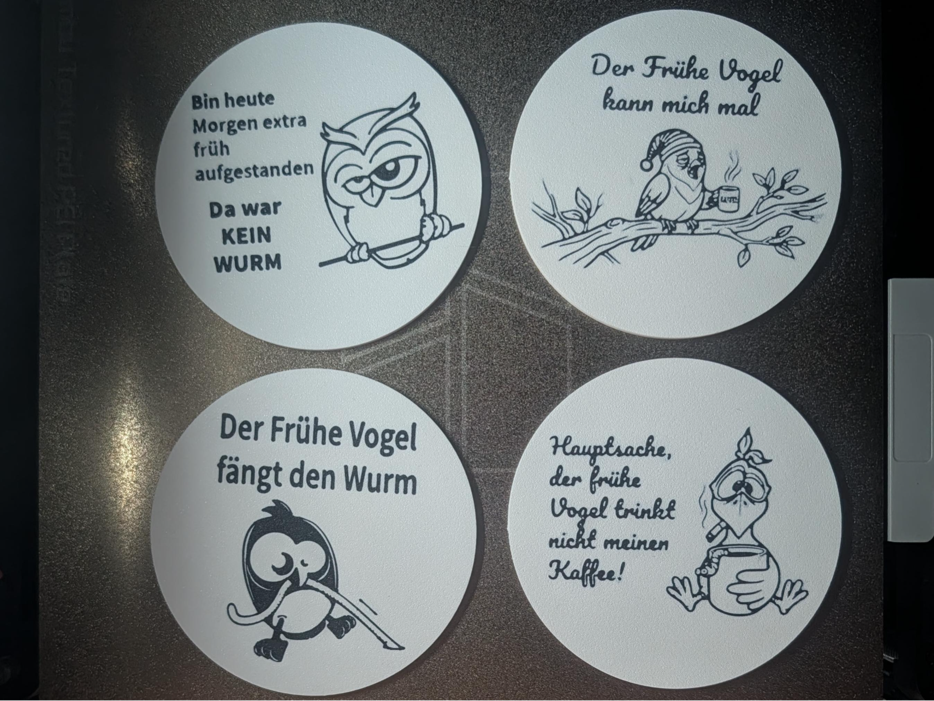 Früher Vogel Untersetzer Set (4 Stück + Halter)