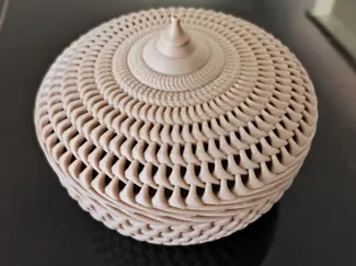 Basket & Lid (UT002L)