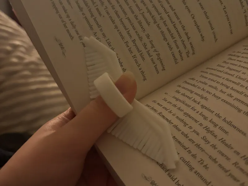 Wing Thumb Book Holder