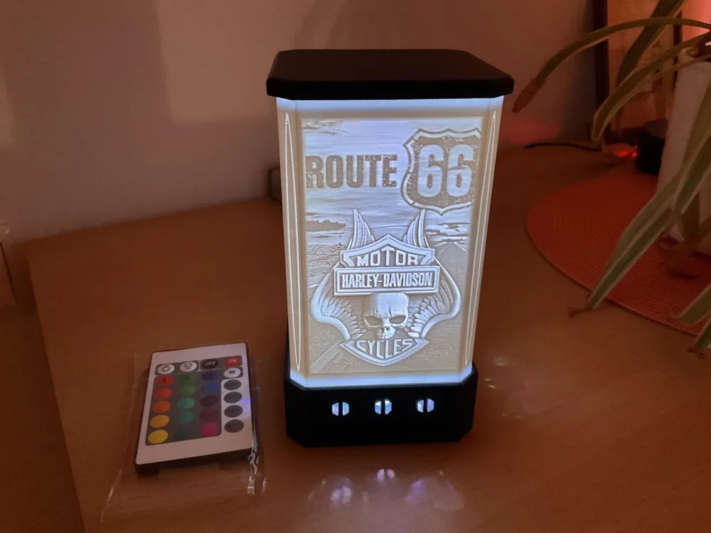 Lampe Décorative Harley Davidson à Poser – Multicolore, Avec Lumière
