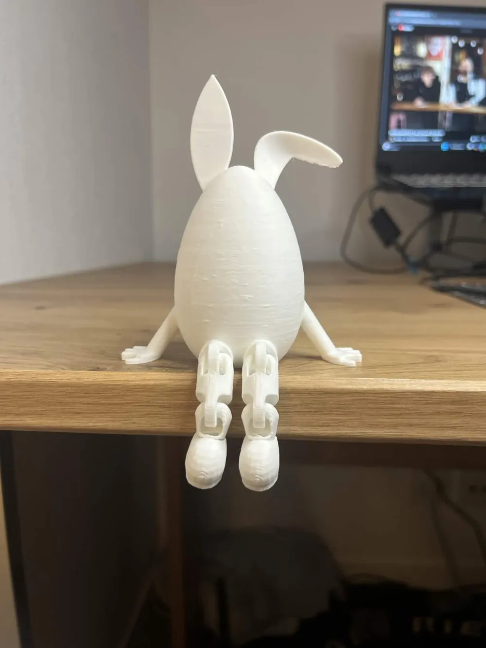 Easter egg articulated legs rabbit ear - Free 3D Print Model - MakerWorld
