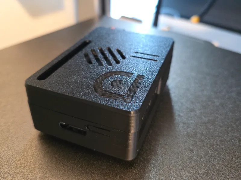 Raspberry Pi 5 case, Pimoroni nvme base, pw button