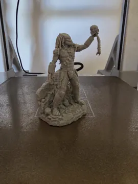 Adorno temático: Predator with Skull & Spine Trophy — vista de referencia 3