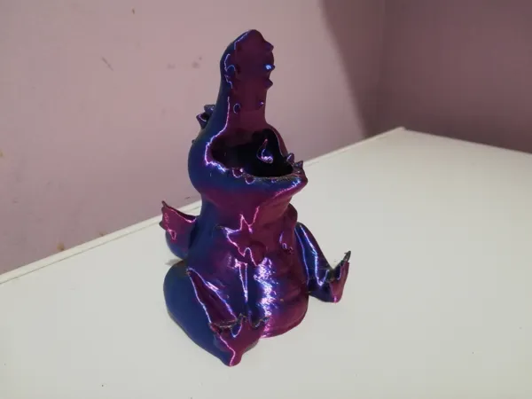Pot à crayons dragon