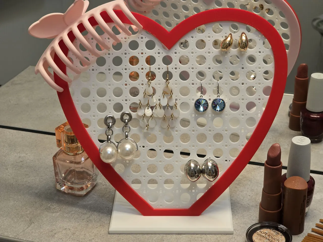 Two-Color Heart Earring Stand view 4
