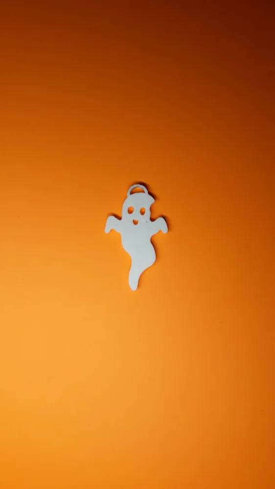 Friendly Ghost Keychain by Design lab 3d MakerWorld: Download Free 3D ...