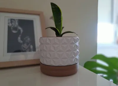 Geometric triwave 2 parts plant pot