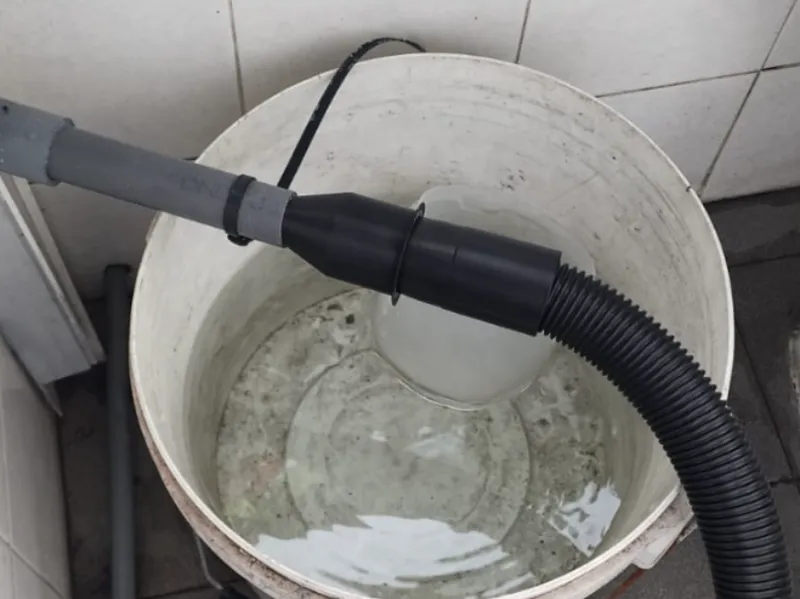 28OD x 43ID Wet Vacuum Nozzle Adapter