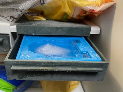Ice Cube Tray holder