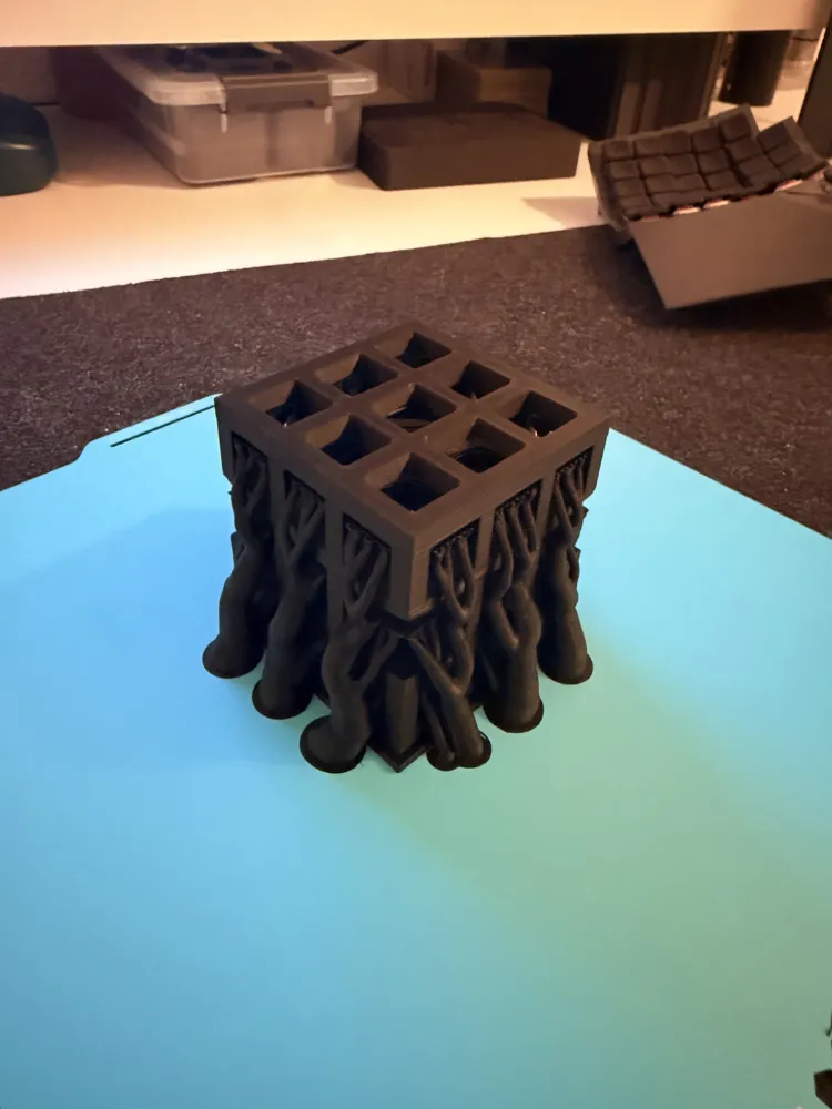 The Fractal Cube: Menger Sponge V1 - Art (7cm) by Usaven MakerWorld ...