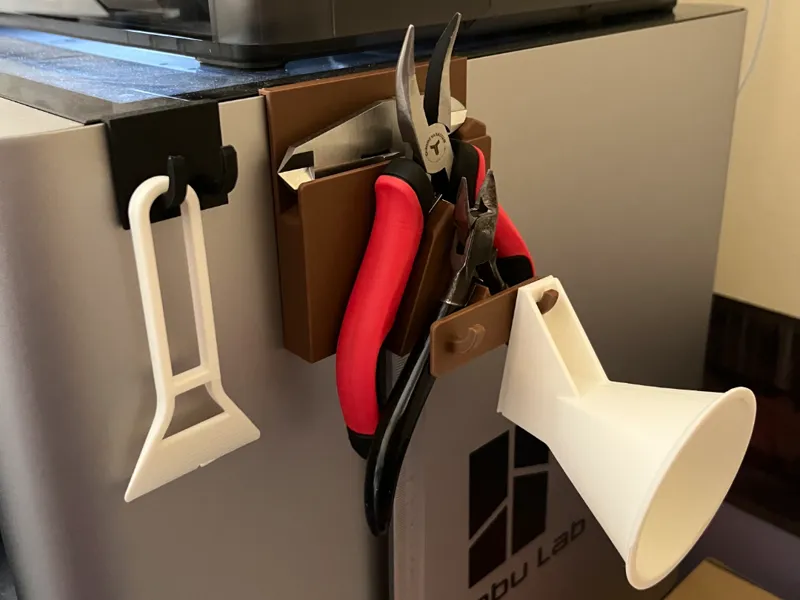 X1 Carbon calipers and pliers tool holder