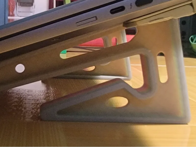 Stand laptop V1