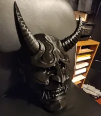 Masque japonais Hannya Oni à porter — photo 1