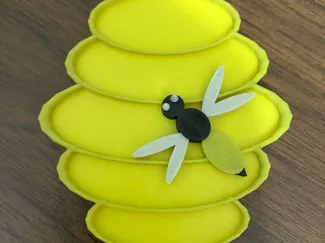 Bee On Beehive Version 2