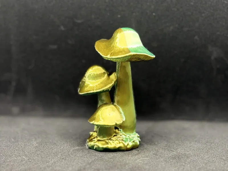 desktop mushroom (remixed)