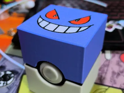 Pokeball; Gengar, Unown, Bulbasaur