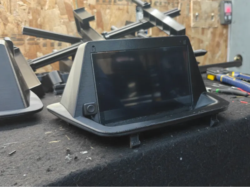 02-07 Subaru WRX/STI Clock pod screen holder