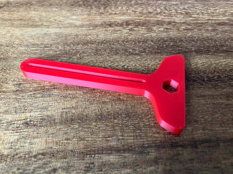 Toothpaste tube Squeezer (Only 16 minutes!)