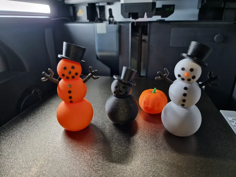 Color Snowman