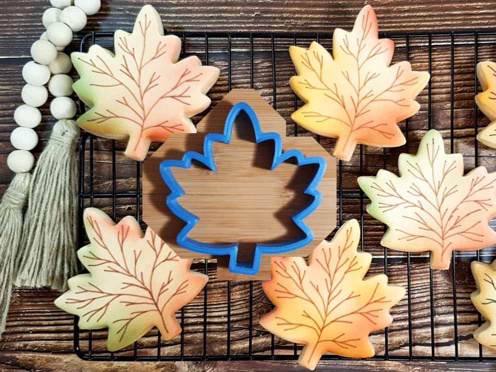 Cookie Cutter, Maple Leaf