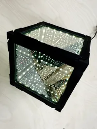 Infinity Cube, No holes in Base