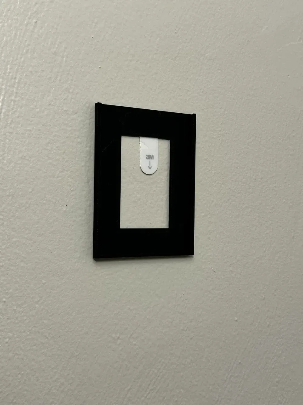 Toploader Wall Hanger by Willy_Q92 MakerWorld: Download Free 3D Models