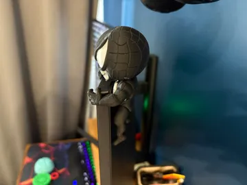 Modelo para impresión 3D: SPIDER MAN - VENOM - MONITOR — vista de referencia 4