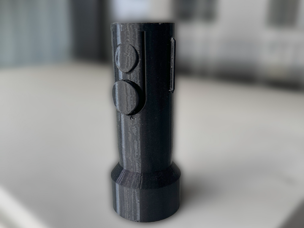 Dyson vacuum connector/tool adapter